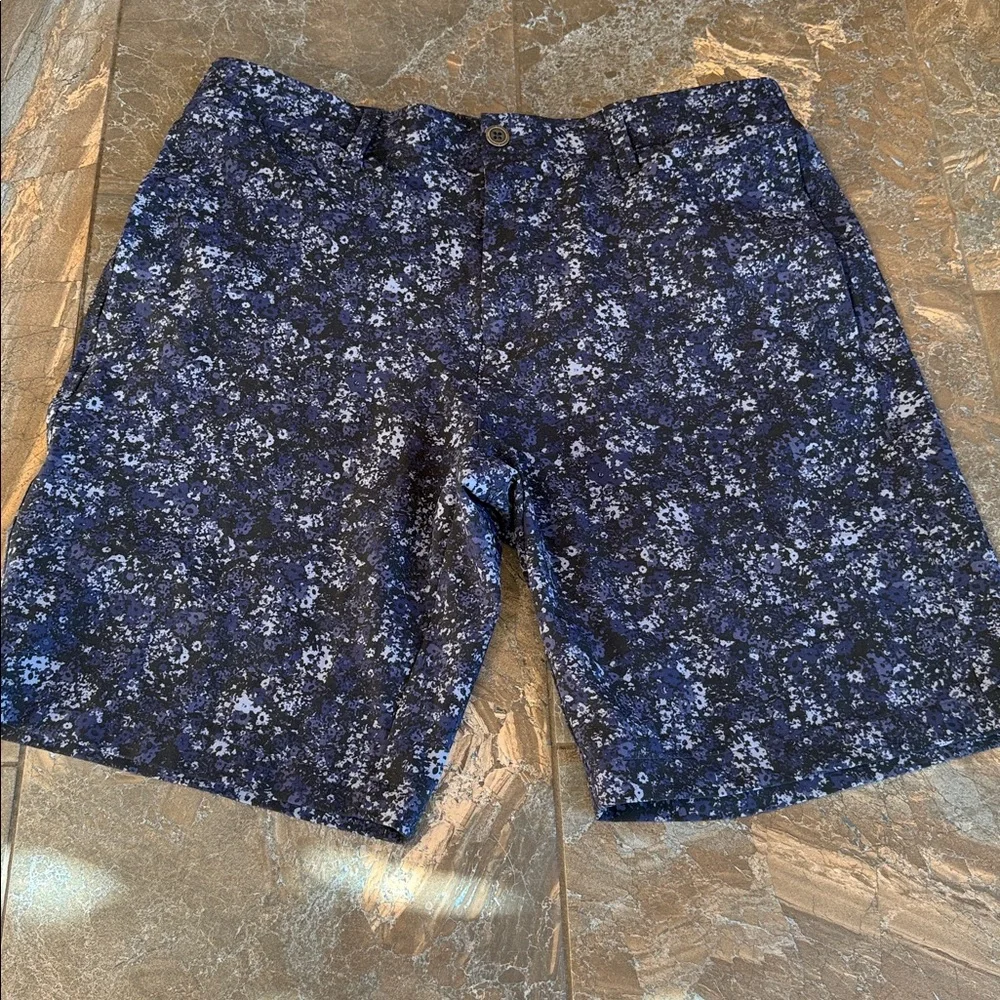 Under Armour Men's UA Golf Drive Printed Shorts 9